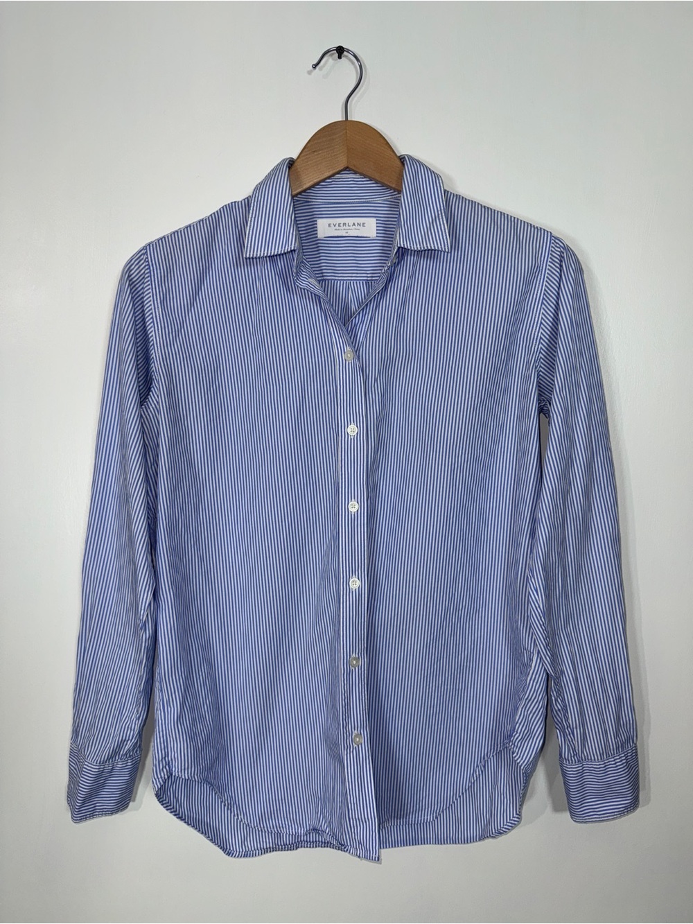 WSH162 {Everlane} Blue White Stripe Button Down Shirt
